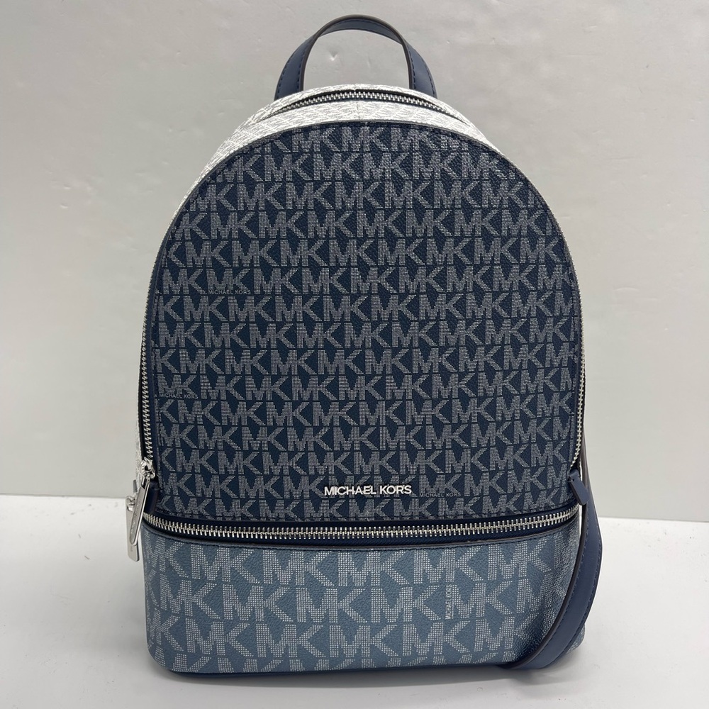 MICHAEL KORS Rhea Md Zip Color-Block Signature Logo Backpack
ADMIRL MULTI
NWT - Picture 5 of 16